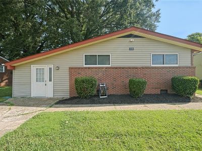 110 Bayhaven Dr