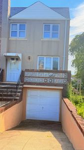 5750 82nd Street
