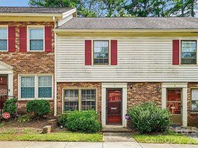 6436 Old Pineville Rd