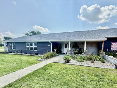 405 W Main St