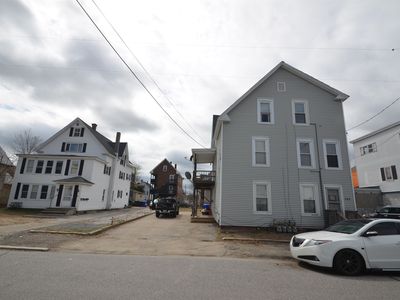 308 Bartlett Street