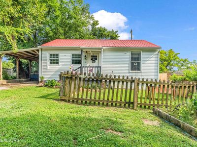 118 Cedar Ave