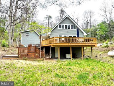 385 Crowfoot Ln