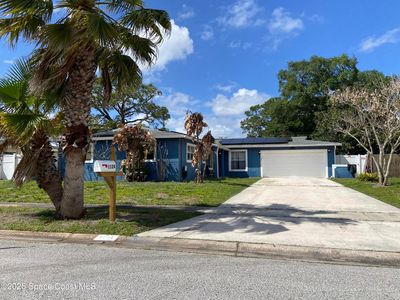 1124 Manatee Dr
