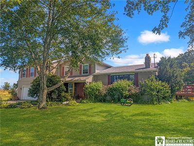 9911 Miller Rd
