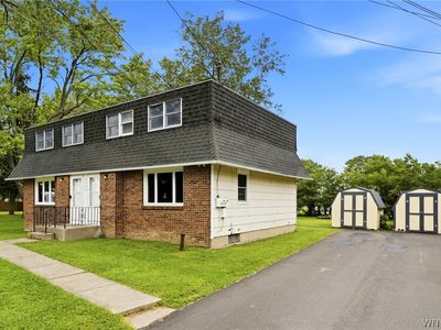 4123 Bryant St