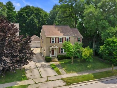 439 South Moreland BOULEVARD