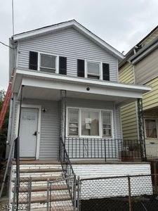 310 Walnut St