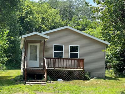 2117 E Jackson Dr