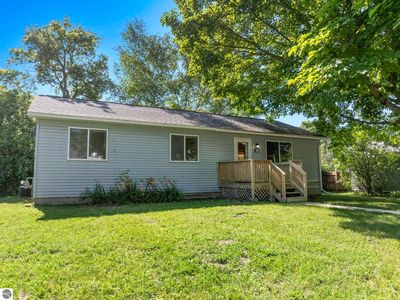 8714 S Maple City Rd