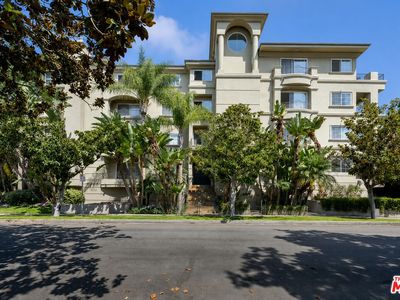 1830 Pelham Ave APT 204