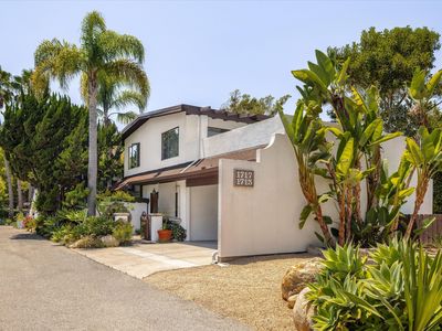 1715 De La Vina St