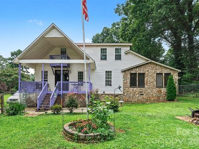 3315 Carver Pl