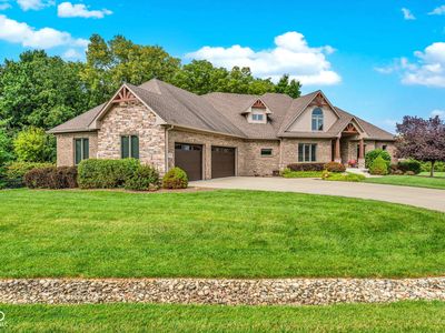 4202 Whitetail Woods Dr