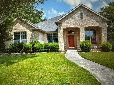 1601 Long Prairie Ct