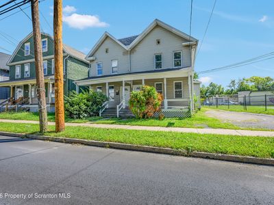 247-249 N Pennsylvania Ave
