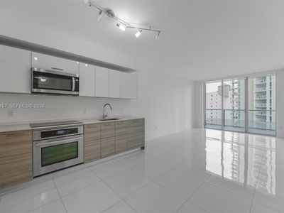 1300 Brickell Bay Dr APT 1203