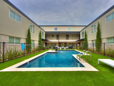 1110 Sherwood Ln APT 211