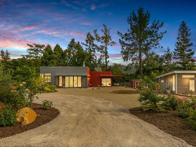 12135 Chumash Rd