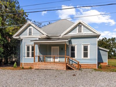 147 E Columbia Rd