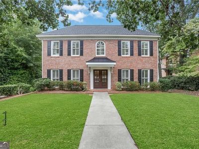 190 N Peachtree St