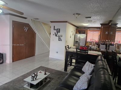 8085 NW 8th St APT 6