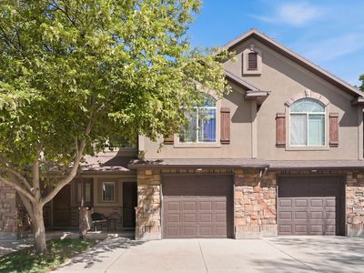 1058 W 975 N