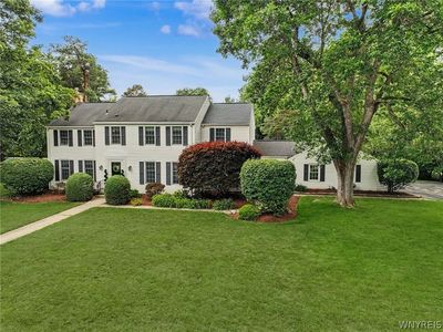 70 Briarhill Rd