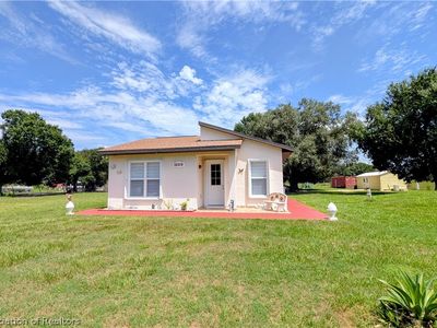 1129 Hopkins Ln