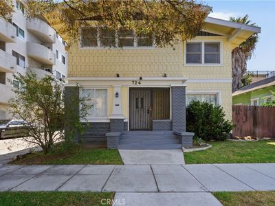 724 Elm Ave