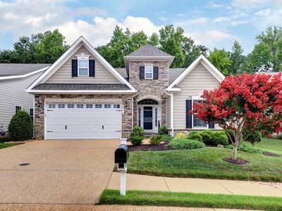 4211 Berry Sq