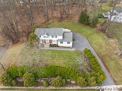 20 Algonquin Circle
