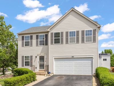 380 Gainsborough Dr