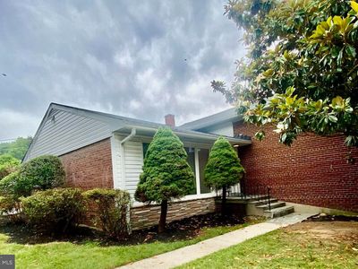 2209 Mark Ct