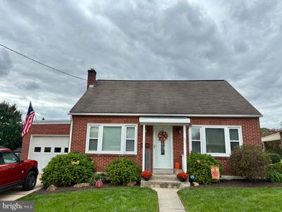 49 Rosemont Ave