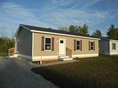 208 Taylors Ct