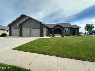 2304 Grant Dr NW