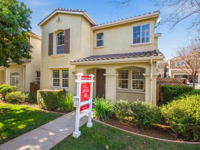 7942 English Oak Cir