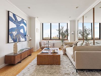 380 Rector Pl APT 8M
