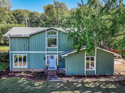 7710 Shadow Bend Dr SE