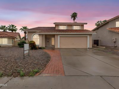 4216 E AMBERWOOD Drive