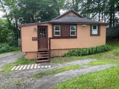 21 Woodleigh Rd