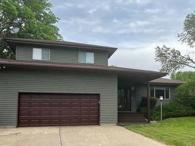 55 Laura Dr