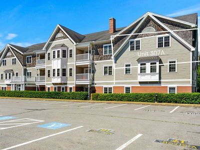 210 Chickering Rd Unit 307A