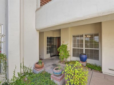 5200 S Lakeshore Drive #111