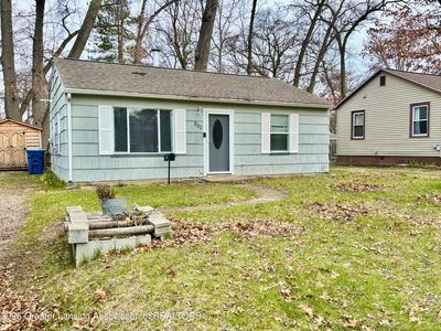 200 Spaulding Ave W