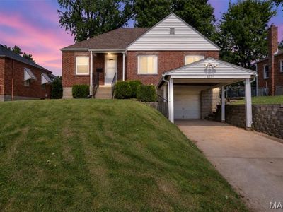 6201 Weber Rd