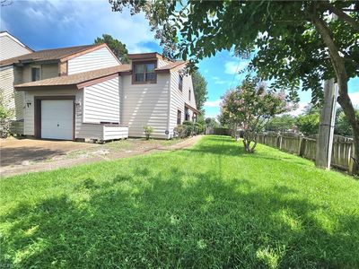 719 Lord Byron Dr