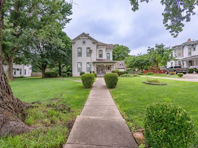 625 South Avenue