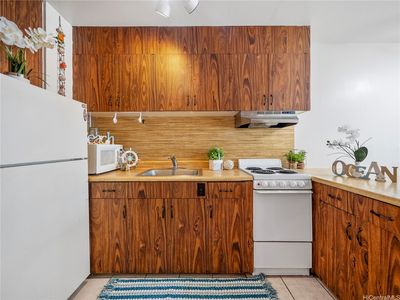 222 Kaiulani Ave APT 407